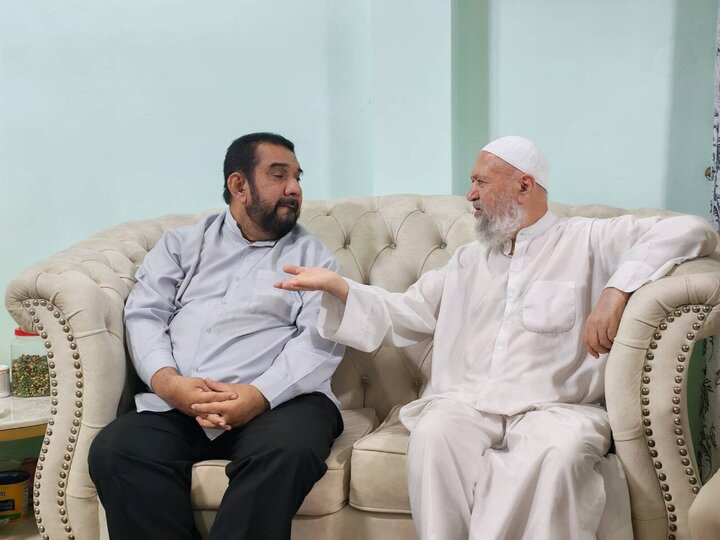 تقرير مصور/ ممثل المرجع الديني السيستاني يزور علماء دين في تايلاند
