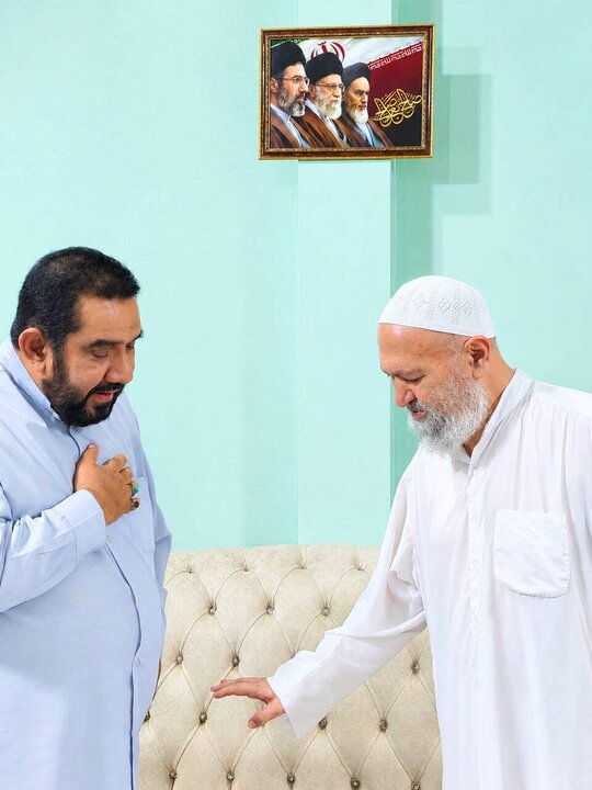 تقرير مصور/ ممثل المرجع الديني السيستاني يزور علماء دين في تايلاند