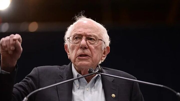Sanders: Trump is most dangerous president in US history, disregarding Constitution and rule of law