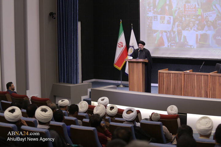 نشست علمی نامه‌های امام شهید به جوانان غرب در قم برگزار شد