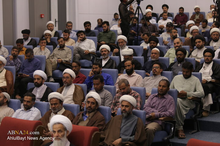 نشست علمی نامه‌های امام شهید به جوانان غرب در قم برگزار شد