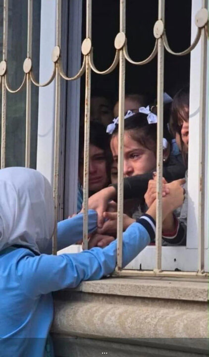 ویدیو | موج اعتراضات در مدارس جمهوری آذربایجان/دولت علی‌اف حجاب در مدارس را ممنوع کرد