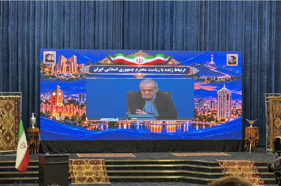 دشمن کا ایران کو گھٹنوں پر لانے کا منصوبہ ناکام ہو گیا، صدر پزشکیان
