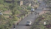 القوات المسلحة الوطنية تحذر تحشيدات النظام السعودي بتعز من استخدام أبنائها دروعاً بشرية