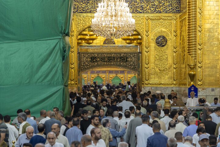 تقرير مصور/ أجواء ليلة الجمعة في مرقد أبي الفضل العباس (عليه السلام)