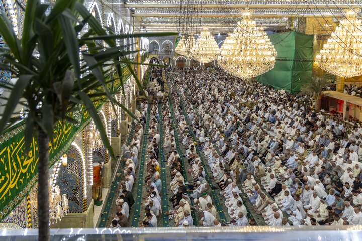 تقرير مصور/ أجواء ليلة الجمعة في مرقد أبي الفضل العباس (عليه السلام)