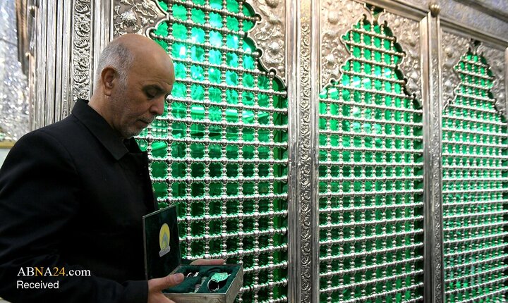 گزارش تصویری/ غبارروبی مضجع حضرت عبدالعظیم(ع)