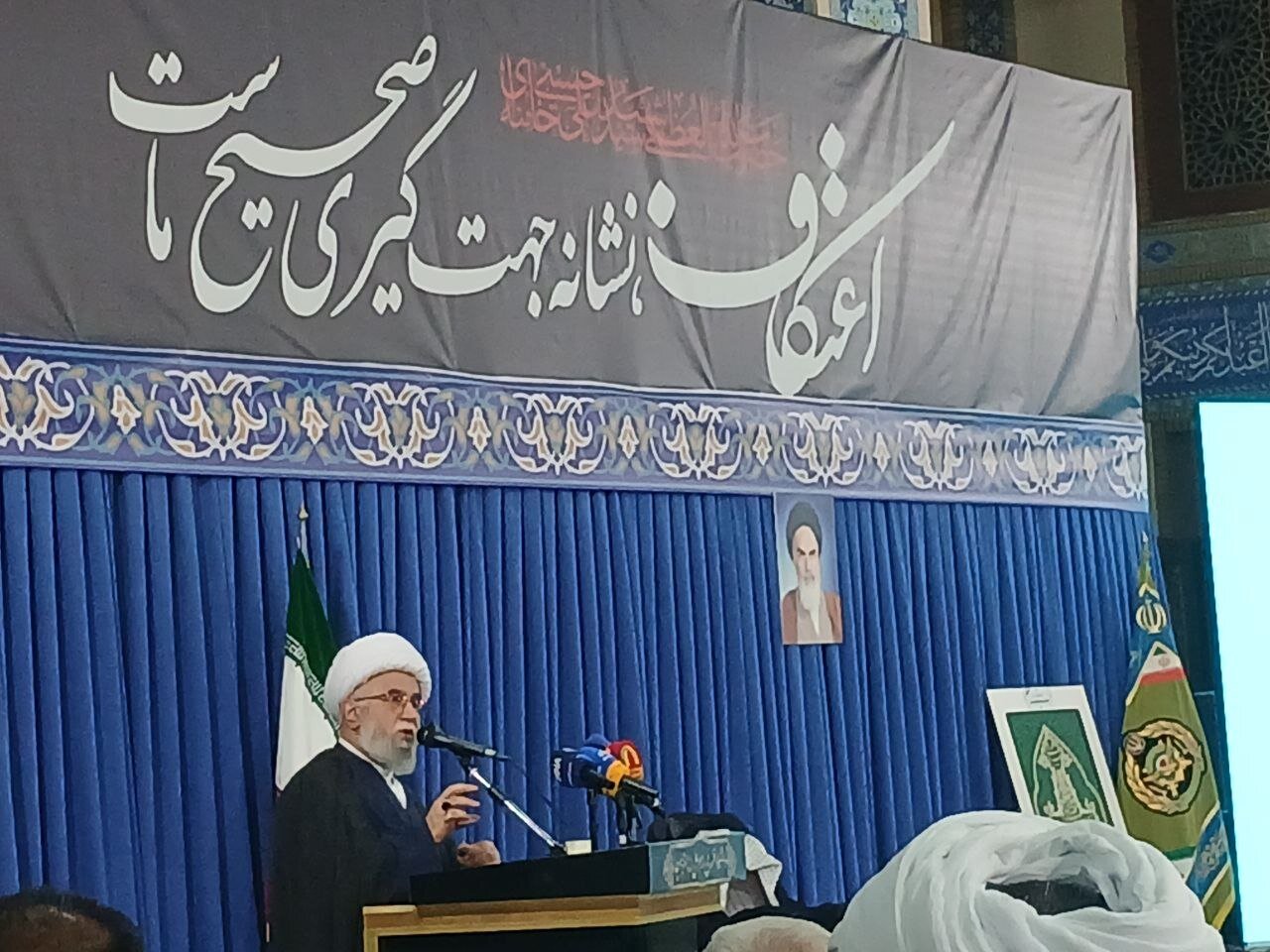 معنویت اسلامی، معنویتی مسئولیت‌پذیر و توحیدمحور است/ اعتکاف فرصتی برای خودشناسی و بازسازی هویت دینی است