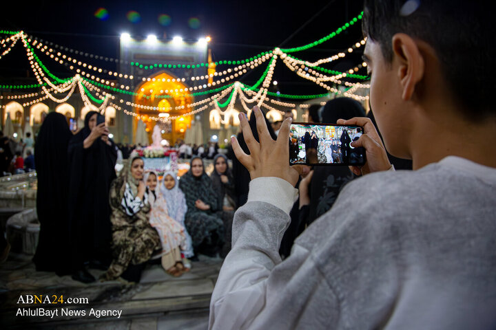 Foto / Hz. Zeynep’in (s.a.) Doğum Gecesinde İmam Rıza’nın (a.s) Kutsal Türbesindeki Atmosfer