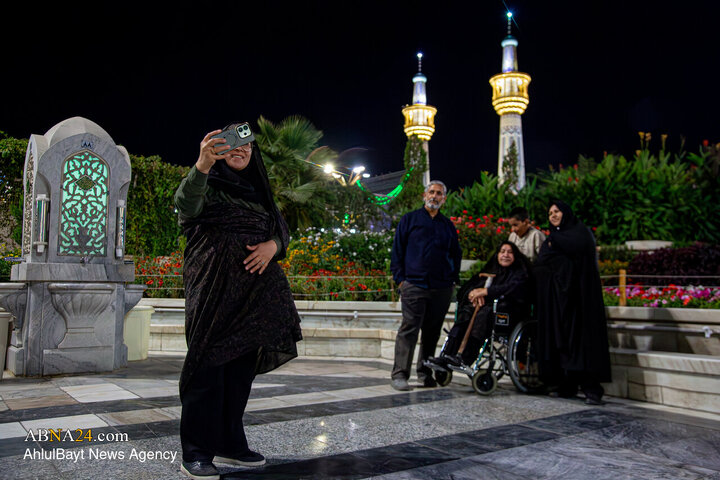 Foto / Hz. Zeynep’in (s.a.) Doğum Gecesinde İmam Rıza’nın (a.s) Kutsal Türbesindeki Atmosfer