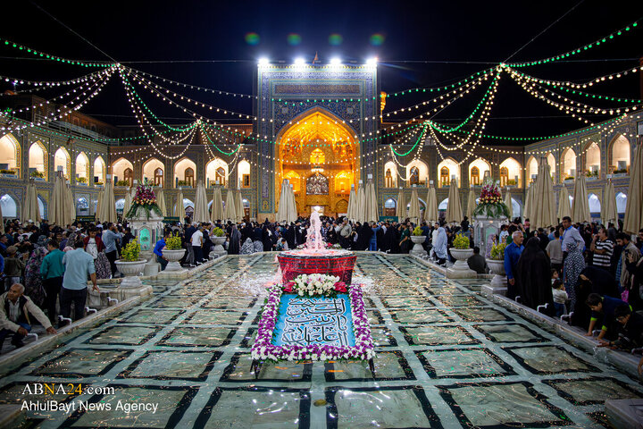Foto / Hz. Zeynep’in (s.a.) Doğum Gecesinde İmam Rıza’nın (a.s) Kutsal Türbesindeki Atmosfer