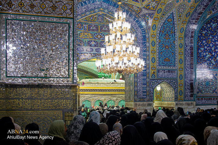 Foto / Hz. Zeynep’in (s.a.) Doğum Gecesinde İmam Rıza’nın (a.s) Kutsal Türbesindeki Atmosfer