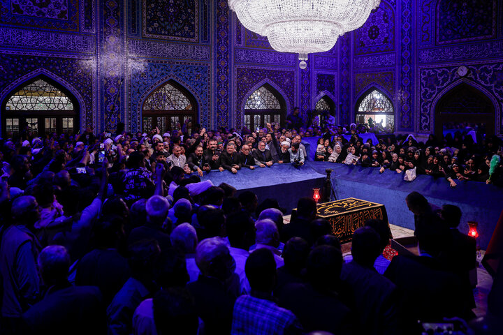 Photos: Iraqi Mawkib owners visit Imam Reza Holy Shrine