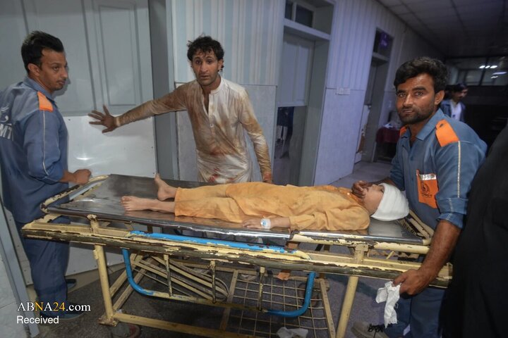 Informe fotográfico | Se derrumba el techo de una escuela en Pakistán con decenas de muertos