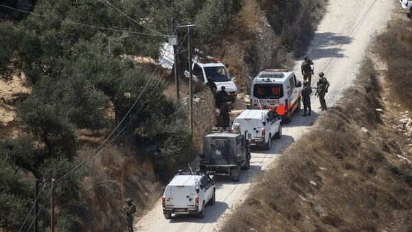 Fanatic Israeli settlers attack European diplomatic delegation in occupied West Bank