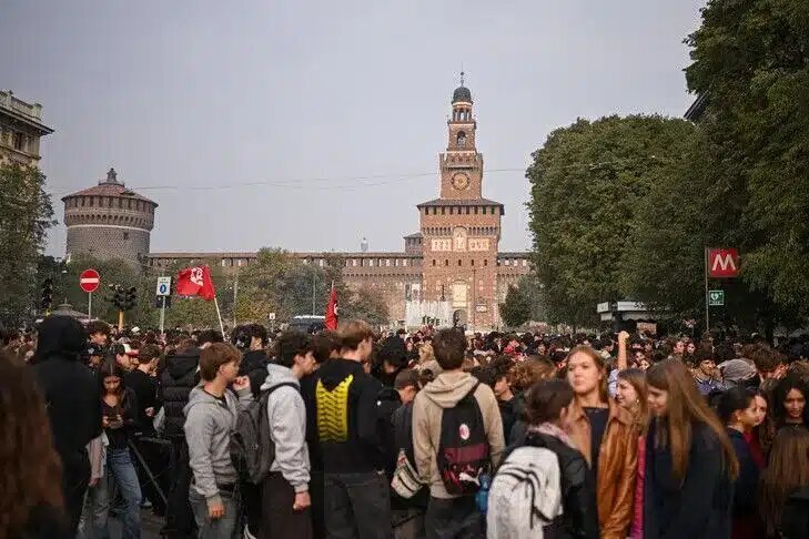 Students Stage Nationwide Protests in Italy Government’s Education Policies