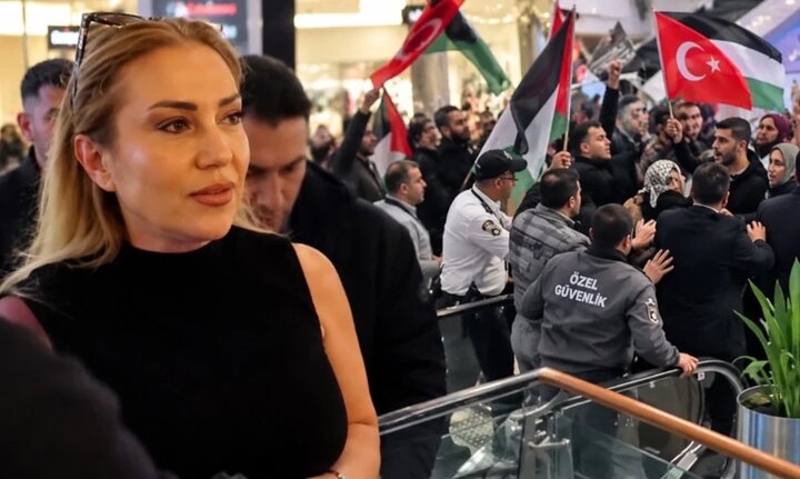 ویدیو | اعتراض حامیان فلسطین به حضور زن اسرائیلی در استانبول