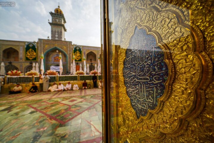 Informe fotográfico | Ambiente espiritual en el Santuario del Imam Ali (P) por el natalicio de la Excelencia Zaynab (P)