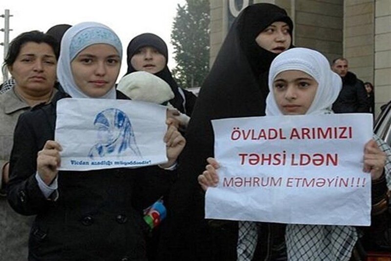 Analysis / Behind Closed School Doors: Azerbaijan Govt. Secularism vs. Islamic Identity of Society