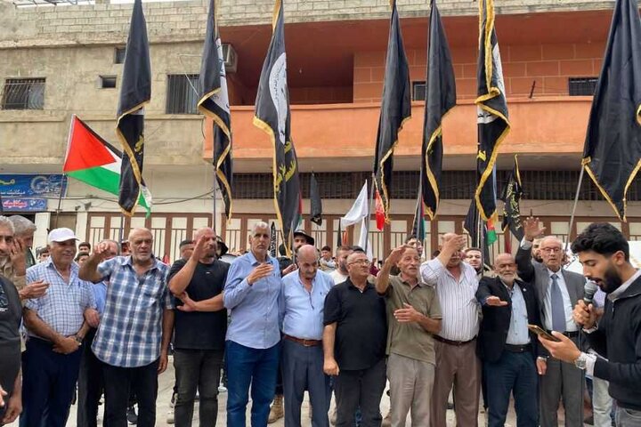 تقرير مصور/ المخيمات الفلسطينية تؤكد خيا بالمقاومة أثناء إحياء سنوية إنطلاق الجهاد الاسلامي