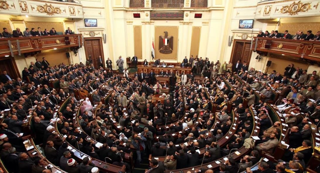 البرلمان المصري يؤجل التصويت للمرة الثانية بالدفاع عن السعودية
