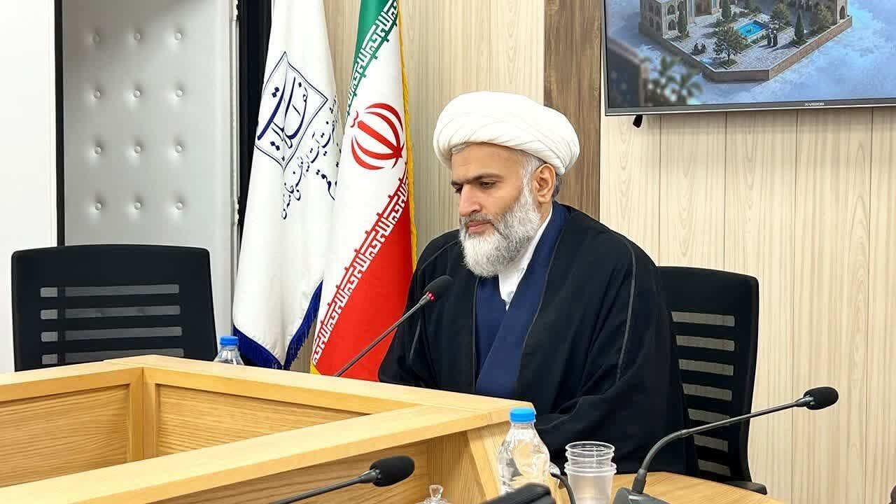 تقدیر از پایاننامههای برتر حوزوی با محور اندیشه امامان انقلاب + تصاویر