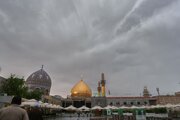 Informe fotográfico | La lluvia trae una atmósfera refrescante al patio de Al-Askariyayn (PB)