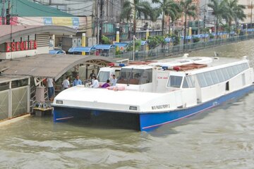 Kauna-unahang Pinoy-made electric ferry, inilunsad sa Manila Bay—zero-emission na transport para sa mga pasahero
