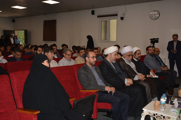 گزارش تصویری/ آیین آغاز سال تحصیلی دانشگاه بین‌المللی اهل‌بیت(ع) و گرامیداشت رهبر شهید