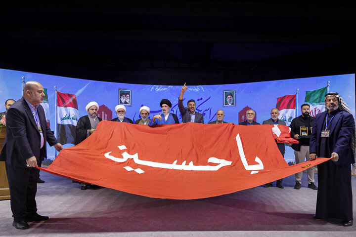 Photos: Ceremony honoring Hussaini Mawkibs at Razavi Holy Shrine