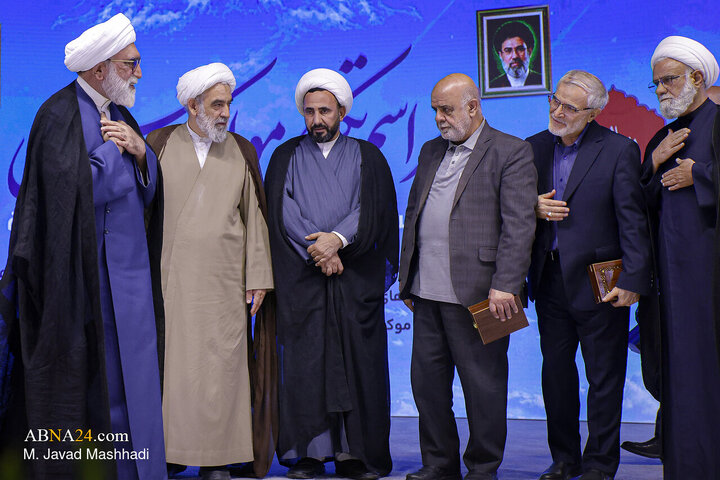 مراسم تکریم مواکب حسینی در حرم مطهر رضوی