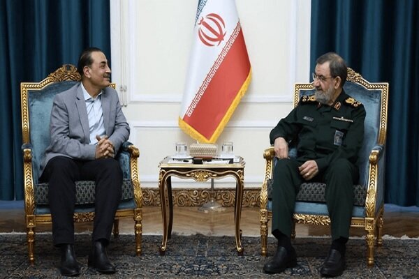 Rezaei says no enriched uranium will leave Iran