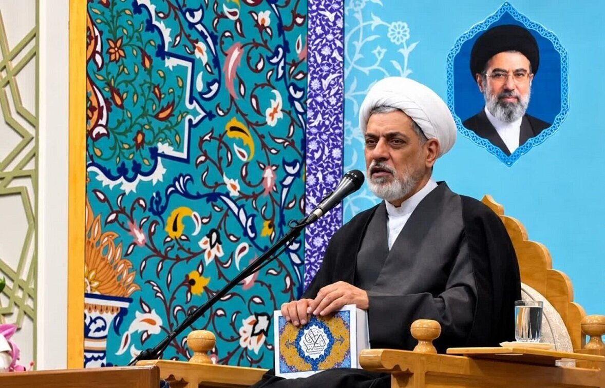 رعایت حقوق دیگران از شروط قبولی اعمال عبادی است