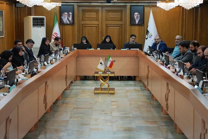 تأکید بر توسعه فعالیت‌های فرهنگی و هنری شهرداری تهران