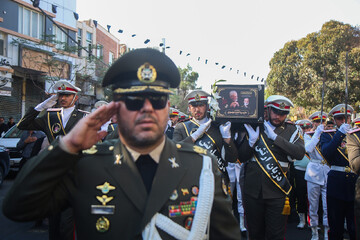 تشییع پیکر پدر شهید سپهبد سید عبدالرحیم موسوی