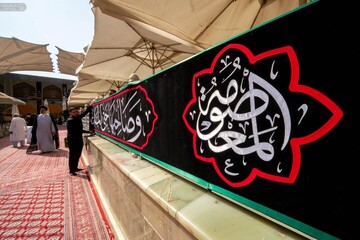 حال‌وهوای حرم مطهر امام علی(ع) در ایام فاطمیه