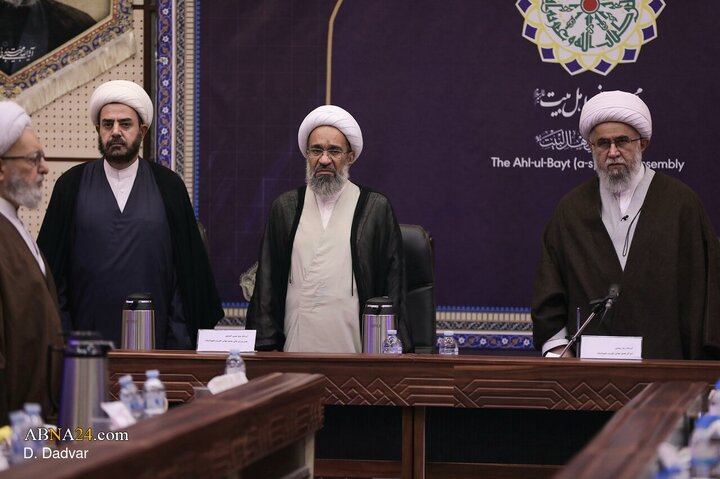 Photos: Pre-session of International Conference on Allameh Martyr Sayyed Hassan Nasrallah held in Qom