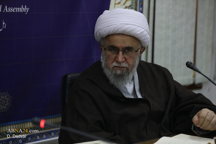 Photos: Directors, Deputies of Al-Dhurrya Al-Nabawiyya Institute with Secretary-General of AhlulBayt World Assembly