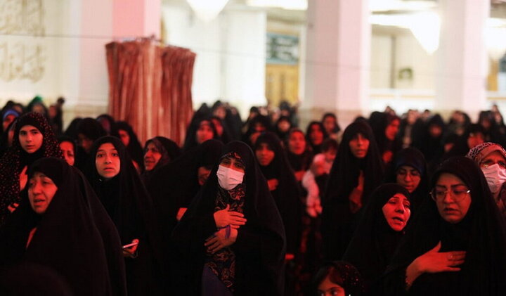 Photos: Mourning ceremony on first night of Fatimiyya days held at Hazrat Masoumeh holy shrine