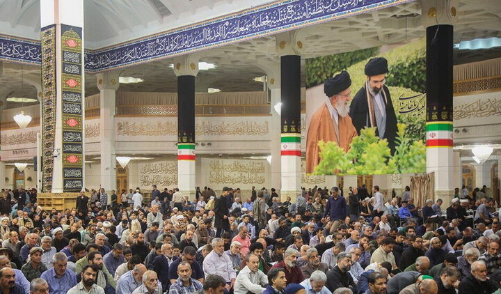 Photos: Mourning ceremony on first night of Fatimiyya days held at Hazrat Masoumeh holy shrine