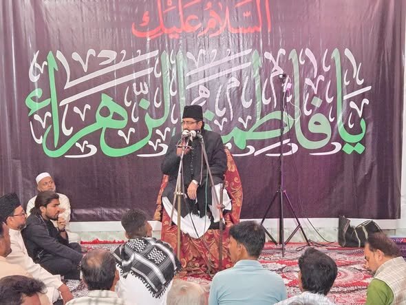 تصویری خبر | ہندوستان کے معروف عالم دین، مولانا یعسوب عباس نے زید پور میں مجلس حضرت سے خطاب کیا