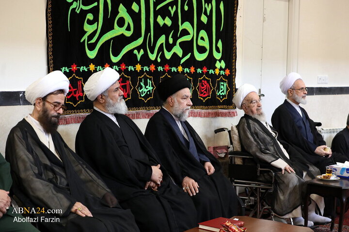 مجلس سوگواری ایام فاطمیه با حضور آیت‌الله مکارم شیرازی