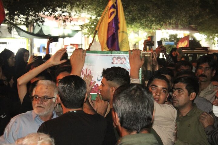 عکس خبری | وداع باشکوه سروستان با شهید افغانستانی جنگ رمضان
