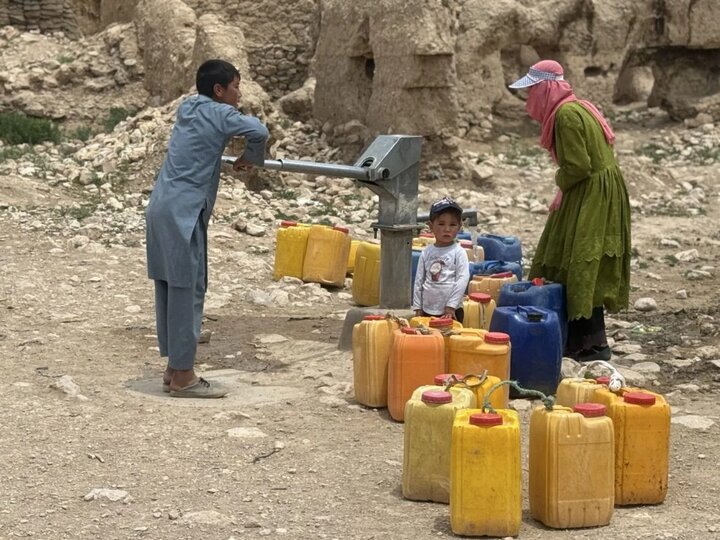 روز سازمان ملل زیر سایه گرسنگی در افغانستان؛ اوچا بر ضرورت تأمین غذا و درمان تأکید کرد
