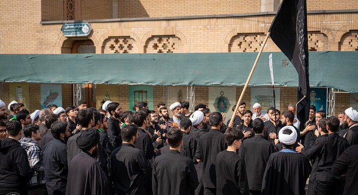 میزبانی حرم فاطمی از هیئات عزاداری شهادت حضرت زهرا(س)