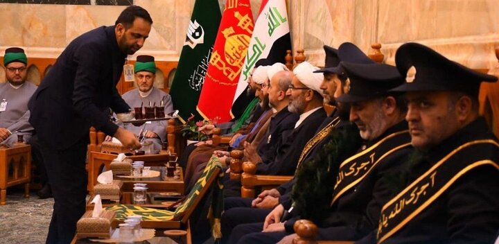 تکریم مسئولان عتبه عباسیه توسط خادمان حرم بانوی کرامت