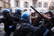 Protesters, police clash in Turin during demonstrations across Italy