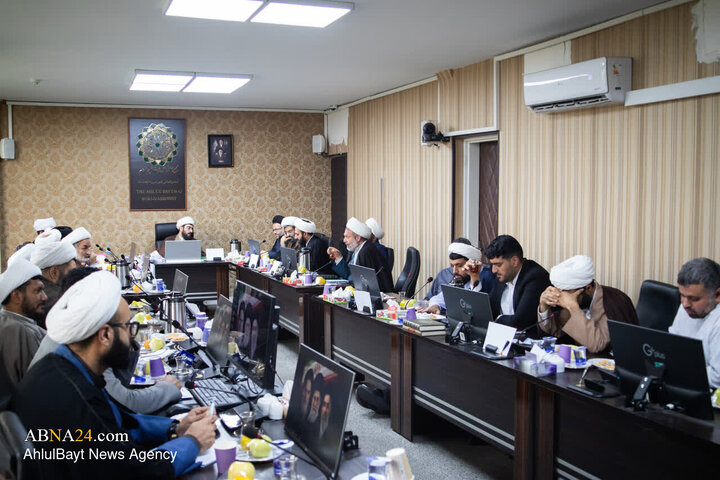 نشست معاونت امور بین‌الملل مجمع جهانی اهل‌بیت(ع) با مدیران و نمایندگان بین‌المللی حوزه‌های علمیه
