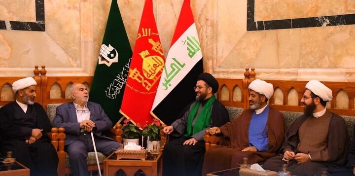تقرير مصور/ خَدَمة حرم كريمة أهل البيت(ع) يكرّمون مسؤولي العتبة العباسية