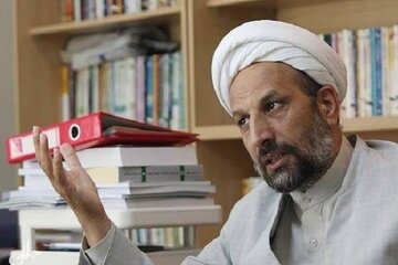 باحث إيراني: الكرامة الإنسانية؛ حجر أساس حقوق المرأة في سيرة السيدة الزهراء (س)